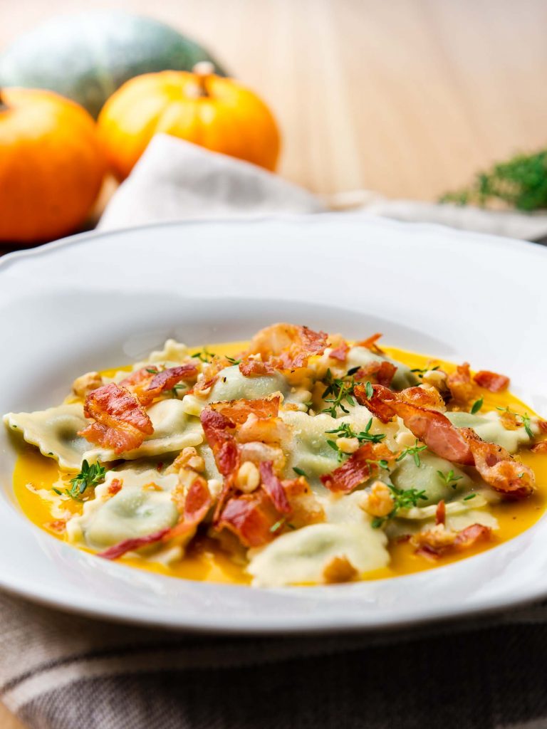 ravioli-crema-zucca-pancetta-18